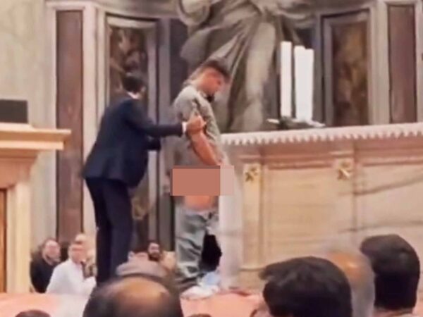 Man ‘urinates’ on sacred Vatican altar in front of hundreds of horrified tourists (video)